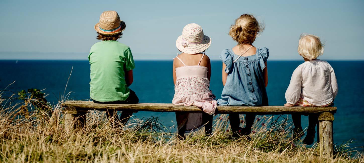 sommer børn hav sol sommerhus fyn strand