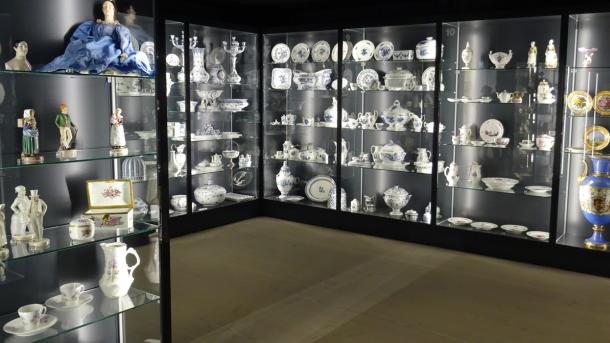 CLAY Keramik museum - Skattekammer med muselmalet